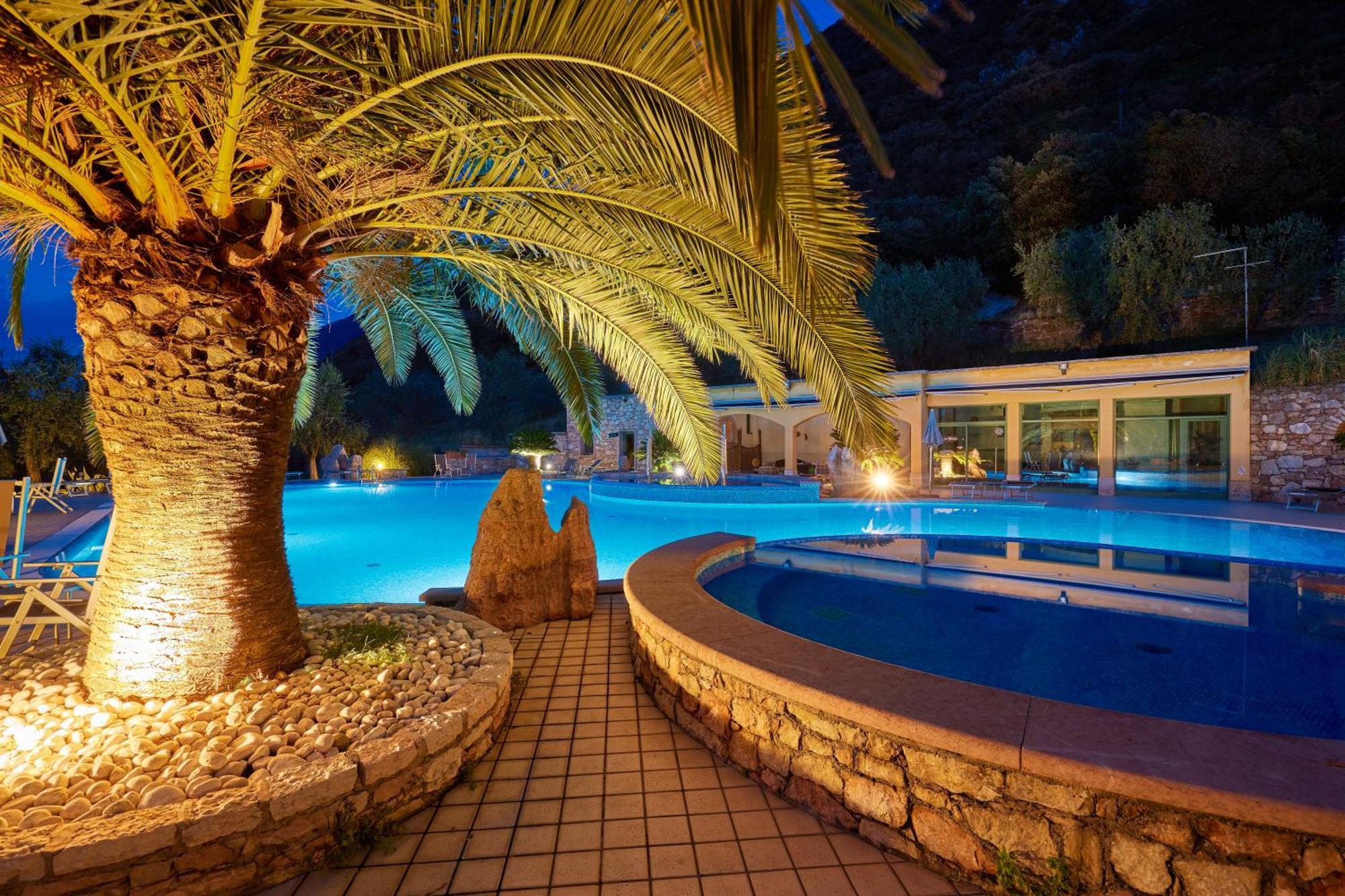 Hotel San Carlo Μαλτσεζίνε Εξωτερικό φωτογραφία