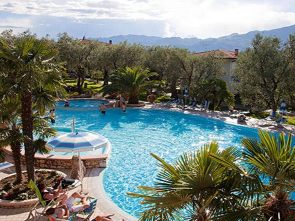 Hotel San Carlo Μαλτσεζίνε Εξωτερικό φωτογραφία
