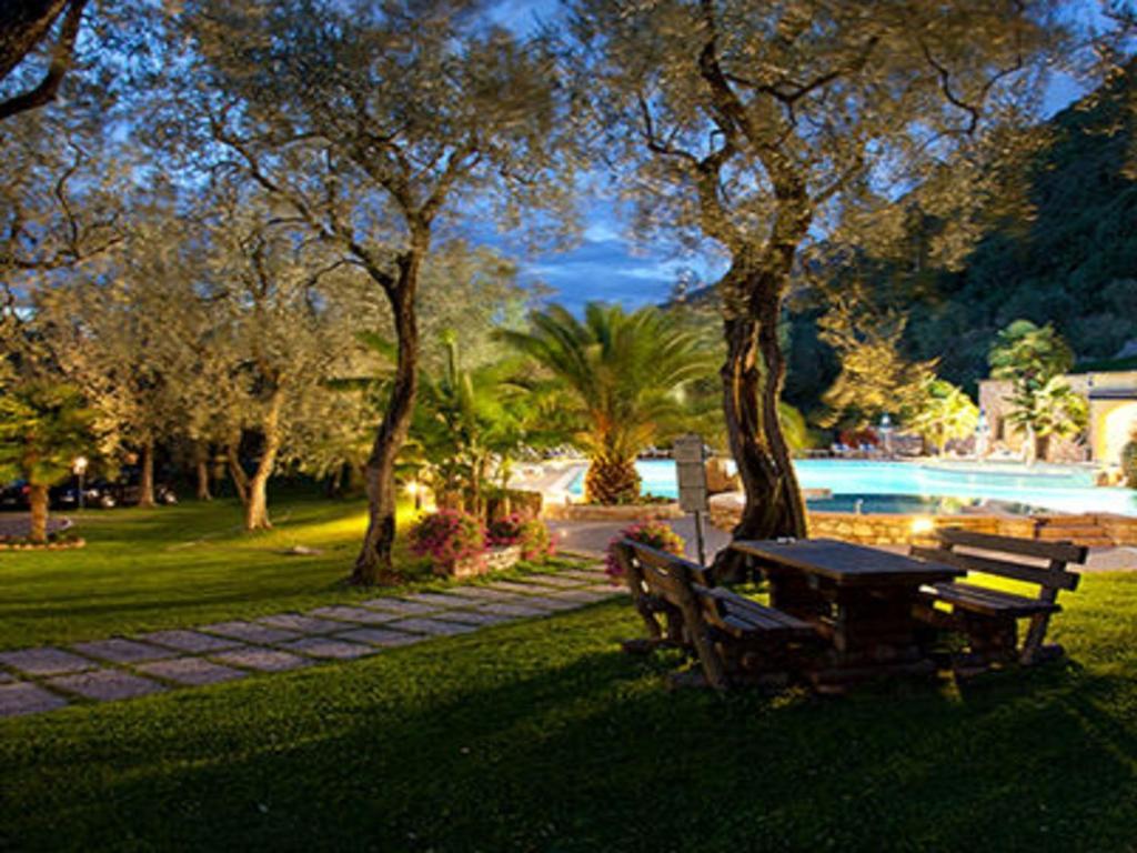 Hotel San Carlo Μαλτσεζίνε Εξωτερικό φωτογραφία