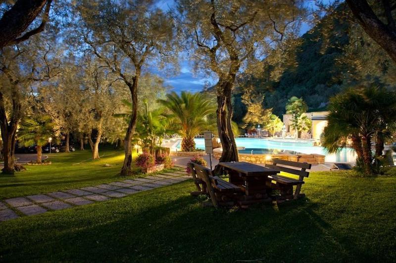 Hotel San Carlo Μαλτσεζίνε Εξωτερικό φωτογραφία